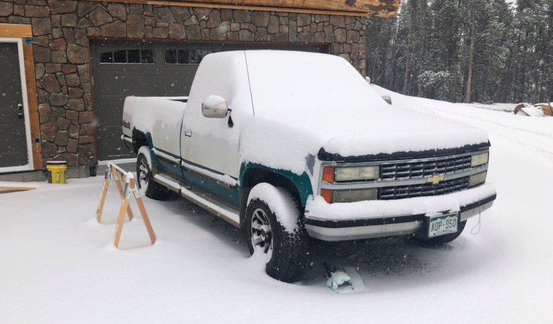 Illustration for article titled How A Stranger's Old Chevy Pickup Got Me Over The Snowy Rockies To The 'Holy Grail' Jeep Grand Cherokee